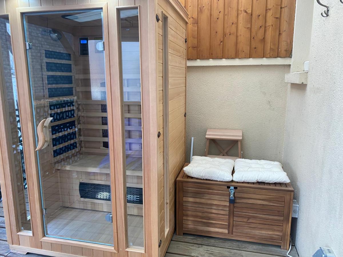 Escapade Romantique: Sauna Et Moments De Plaisir Rouen Bagian luar foto