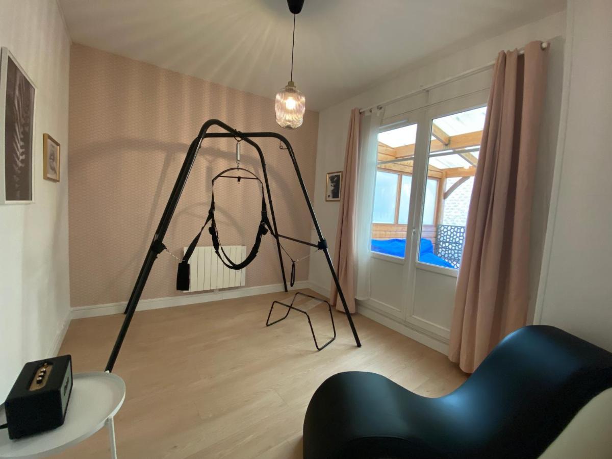 Escapade Romantique: Sauna Et Moments De Plaisir Rouen Bagian luar foto